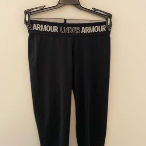 Black under armour leggings